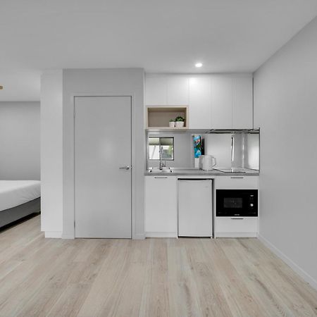 Belmoral Corporate Suites (Adults Only) Townsville Buitenkant foto