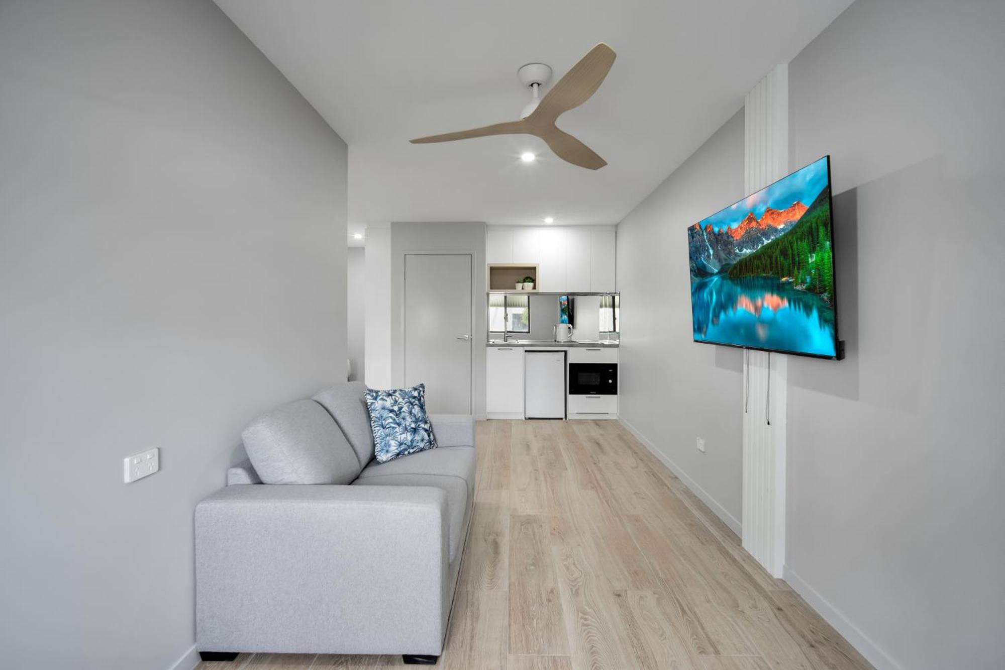 Belmoral Corporate Suites (Adults Only) Townsville Buitenkant foto