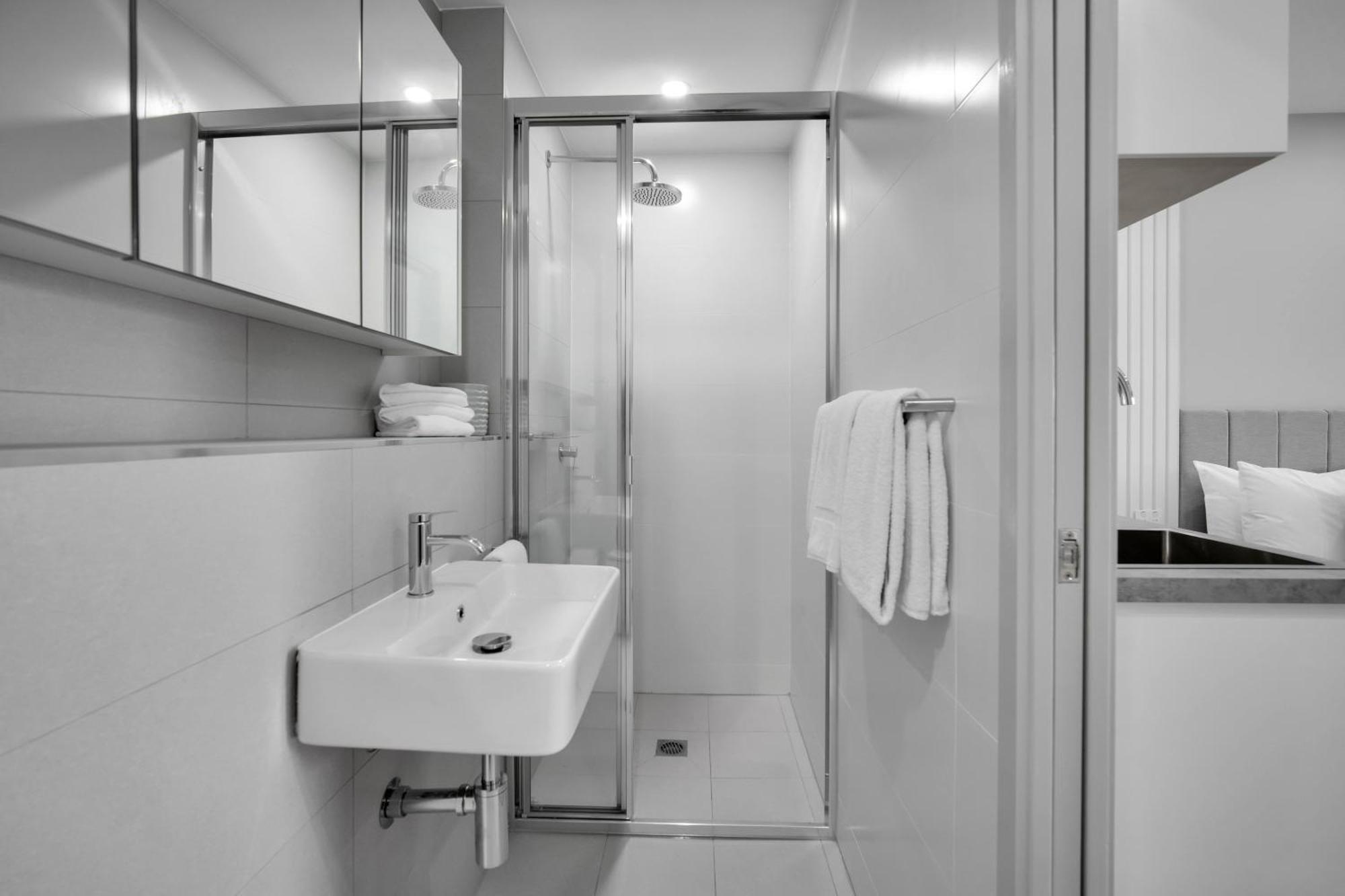 Belmoral Corporate Suites (Adults Only) Townsville Buitenkant foto